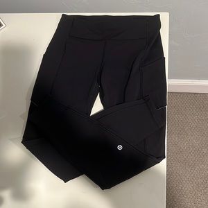 Lululemon Speed Up MR Tight 28” Black size 8